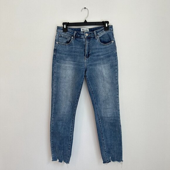 Vernacular Distressed Denim Jeans - Picture 4 of 7